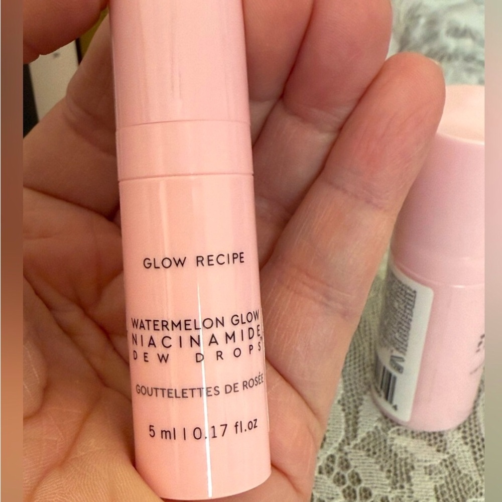 Glow Recipe Watermelon Glow Pink Juice Moisturizer and Niacinamide Dew Drops Set - Picture 3 of 3